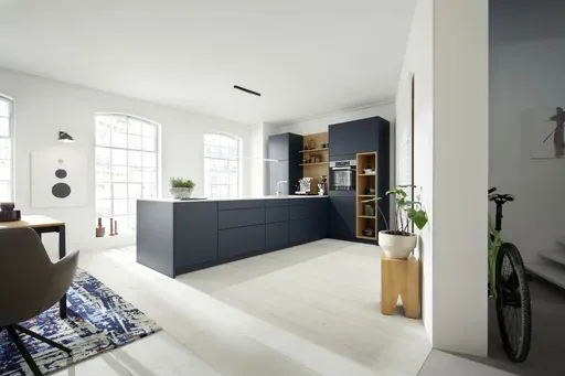 Contur Designküche Tiefblau